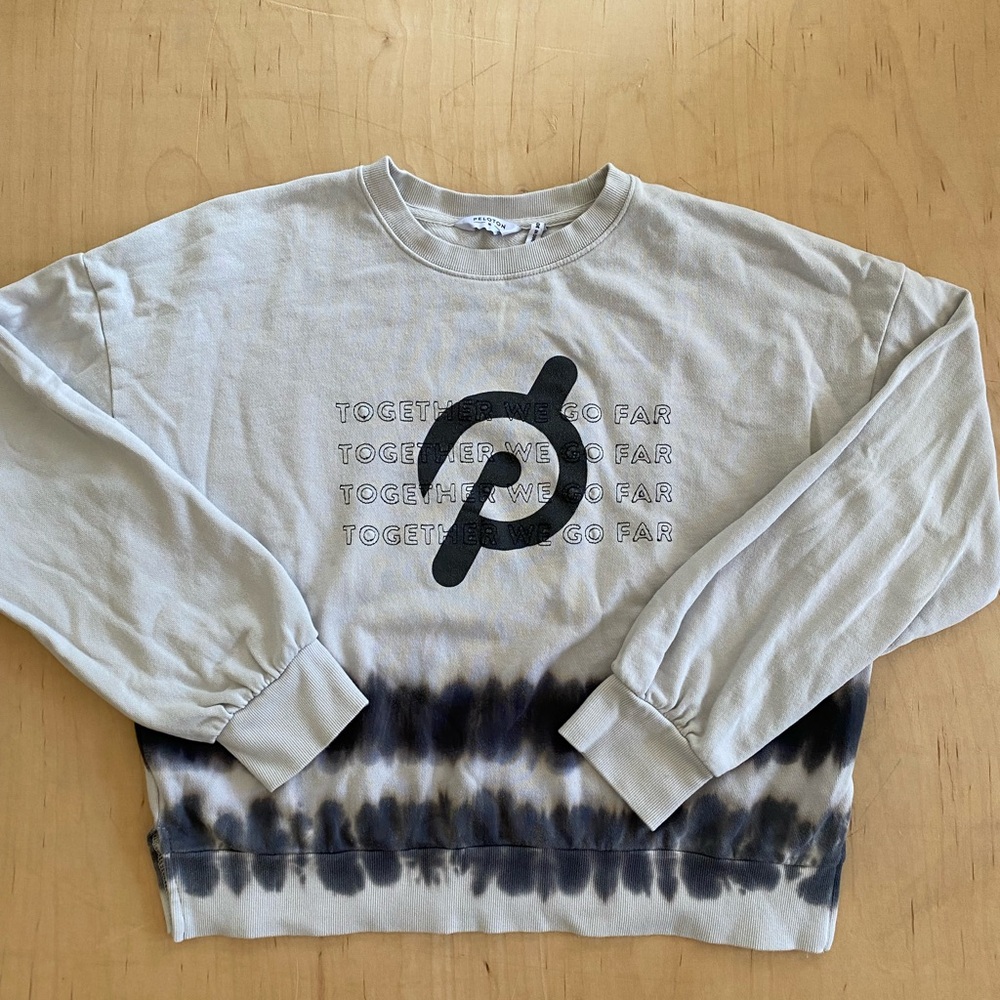 Peloton Gray and Black Cropped Sweatshirt Ultimate Comfort
